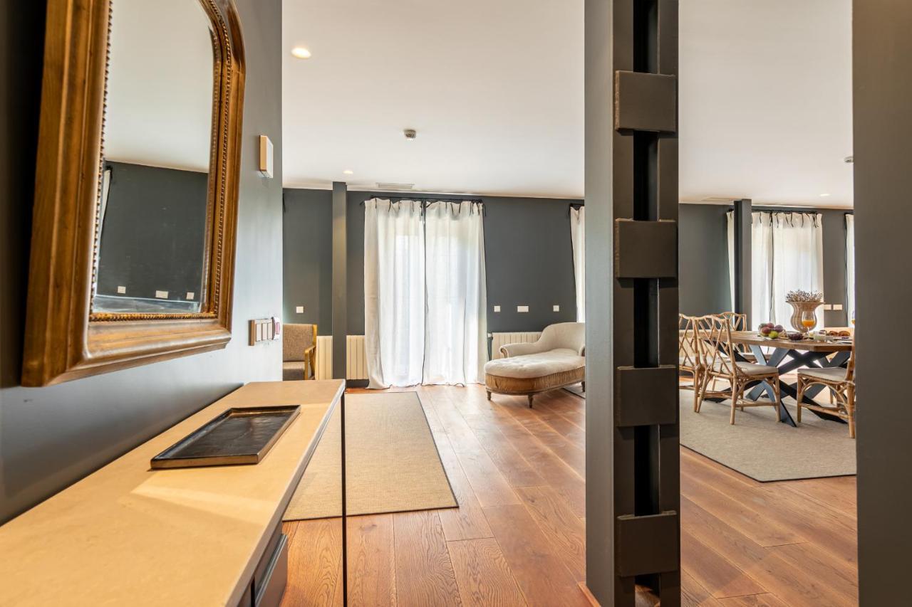 Green-Apartments Reales Atarazanas Suites Seville Exterior photo